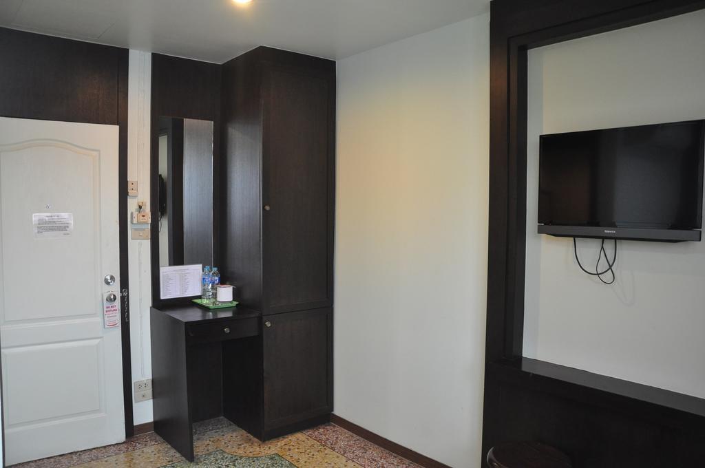 Thara House Hotel Bangkok Ruang foto